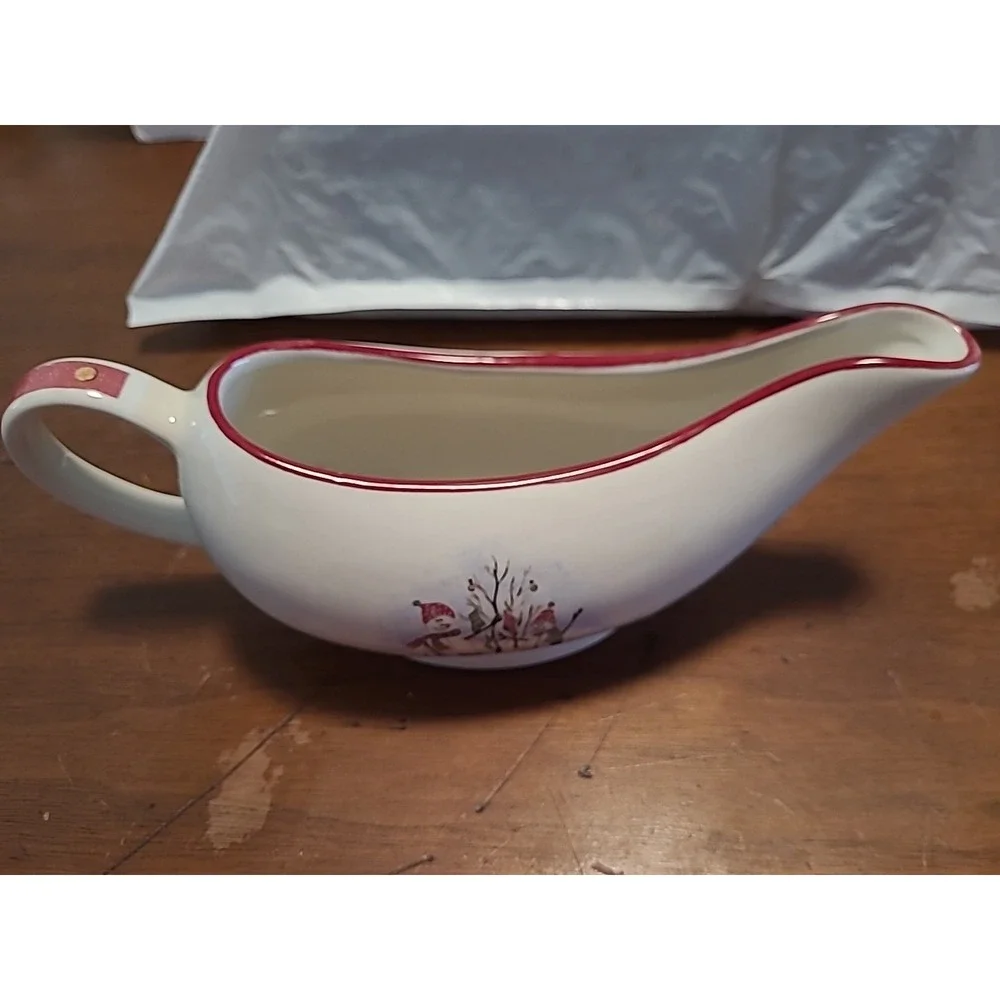 Vintage Royal Seasons Snowmen Stoneware Pattern GRAVY BOAT & PLATE Set‎